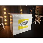 Desk de scène personnalisable (photo 3)