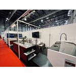 2200m² de stands modulaires blancs dans les deux halls de la halle d'Iraty à Biarritz